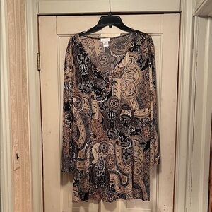 Monroe & Main Black and Tan Paisley Tunic